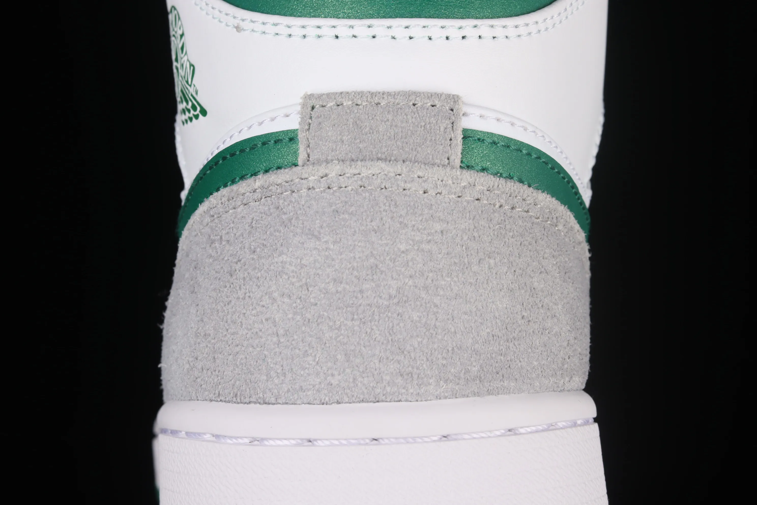 All categories Air Jordan Jordan series basketball shoes Air Jordan 1 Mid G version pure original Air Jordan 1 Mid AJ1 Joe 1 white gray green mid-top basketball shoes DC7294-103